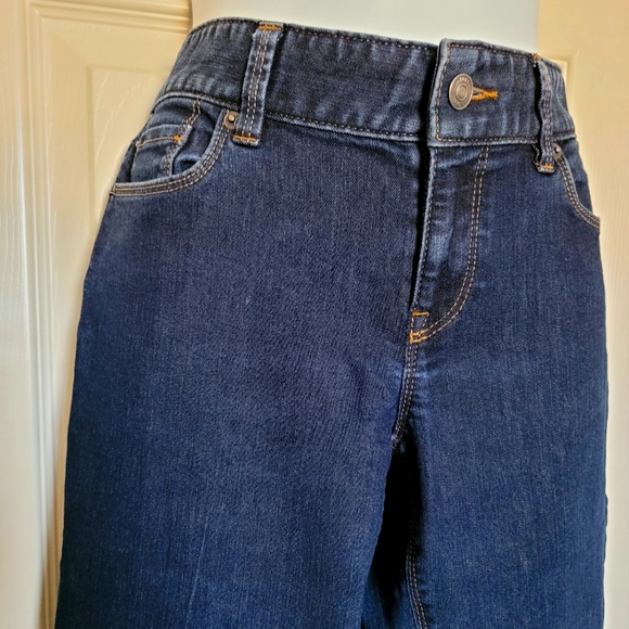 Loft Curvy Flare Jeans - Sz 8, Dark Blue - Picture 2 of 10